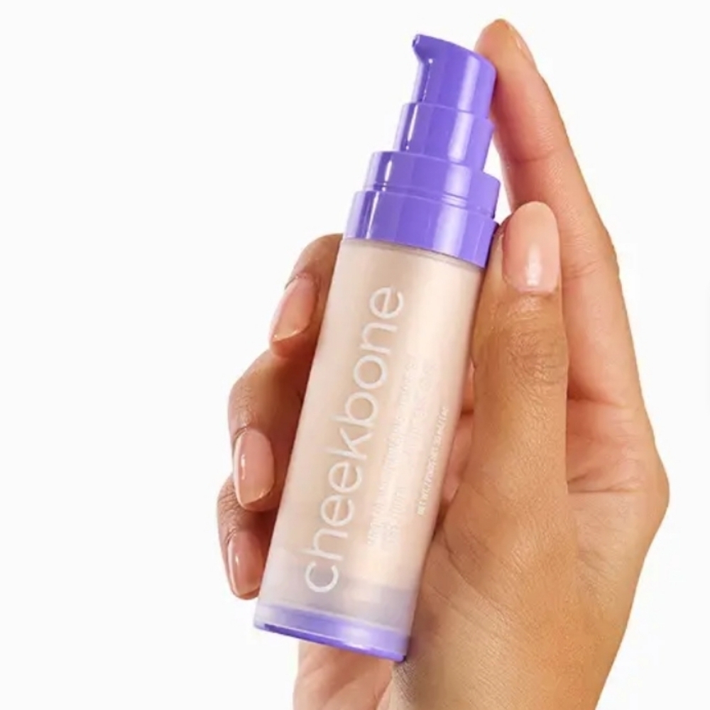 Cheekbone Beauty Illuminating Primer Gel in: Moon Dew